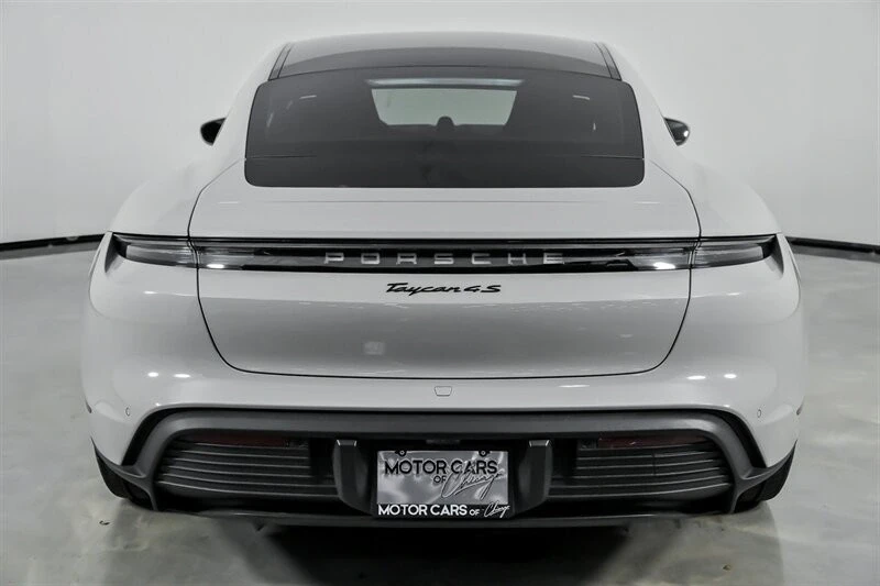 2022 Porsche Taycan 4S - Image 11 of 21