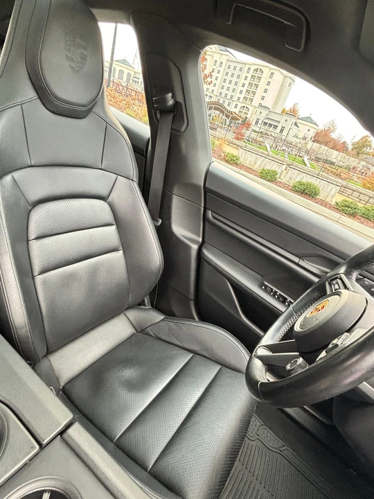 2022 Porsche Taycan 4S - Image 29 of 31