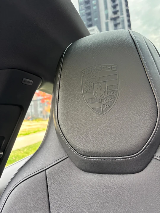 2022 Porsche Taycan 4S - Image 30 of 31