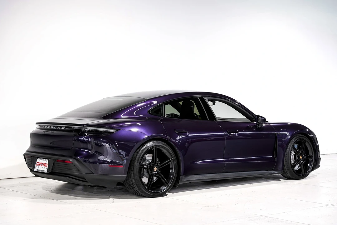 2022 Porsche Taycan 4S - Image 3 of 12