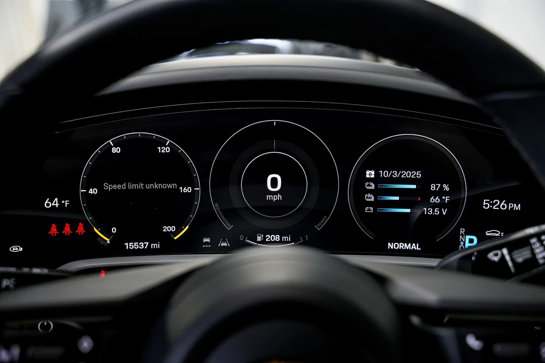 2022 Porsche Taycan 4S - Image 11 of 12