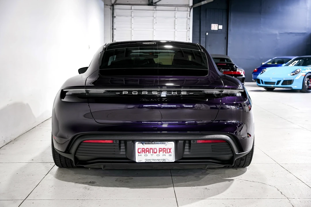 2022 Porsche Taycan 4S - Image 4 of 12