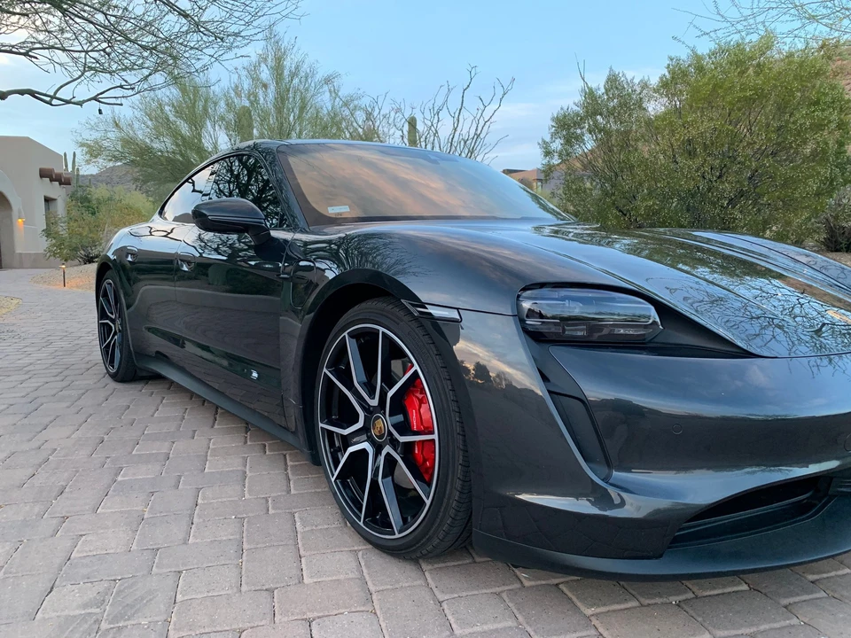 2022 Porsche Taycan 4S - Image 2 of 11