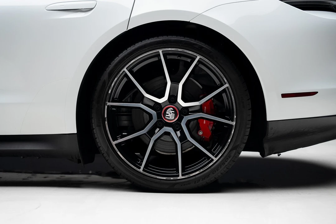 2022 Porsche Taycan 4S - Image 20 of 21