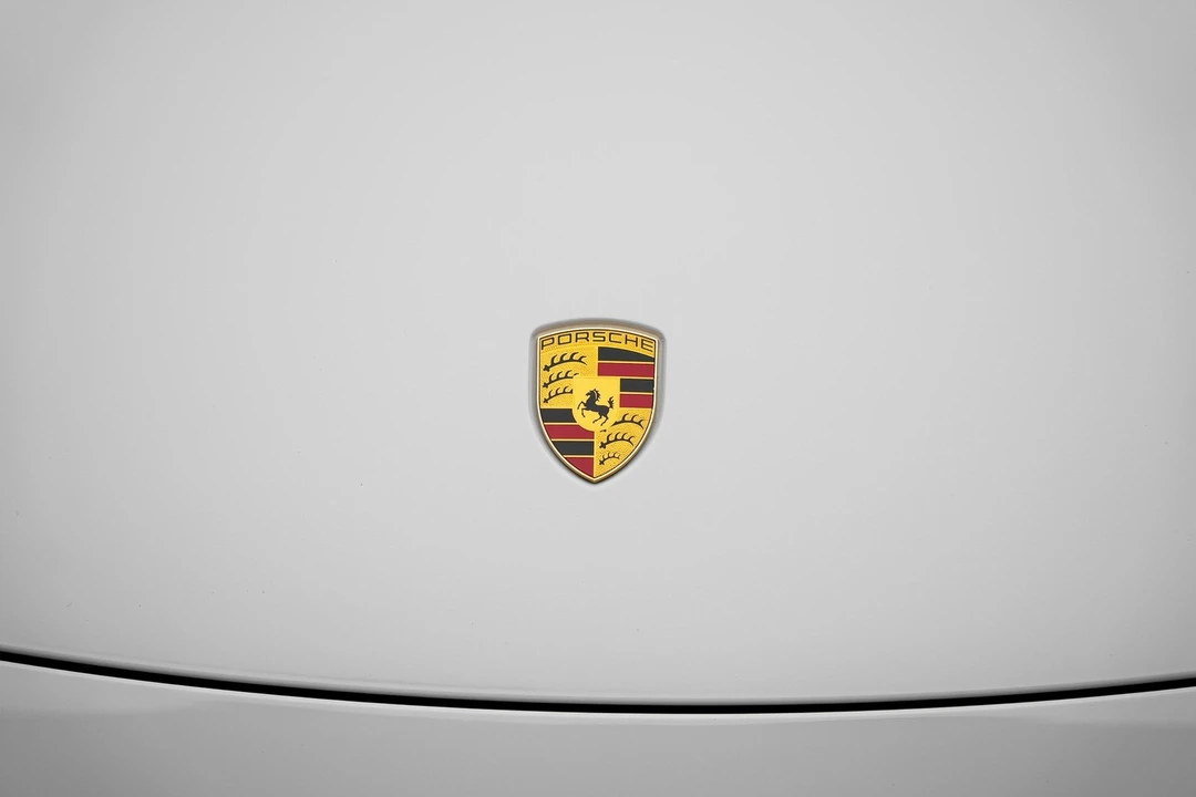 2022 Porsche Taycan 4S - Image 12 of 21