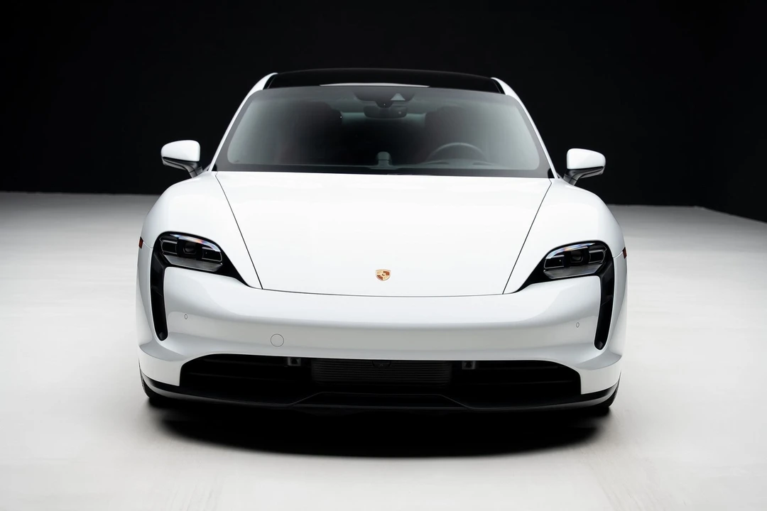2022 Porsche Taycan 4S - Image 6 of 21