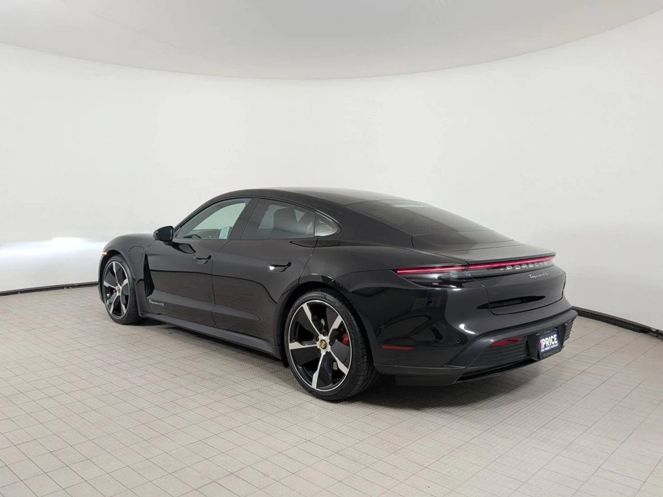 2022 Porsche Taycan 4S - Image 3 of 5