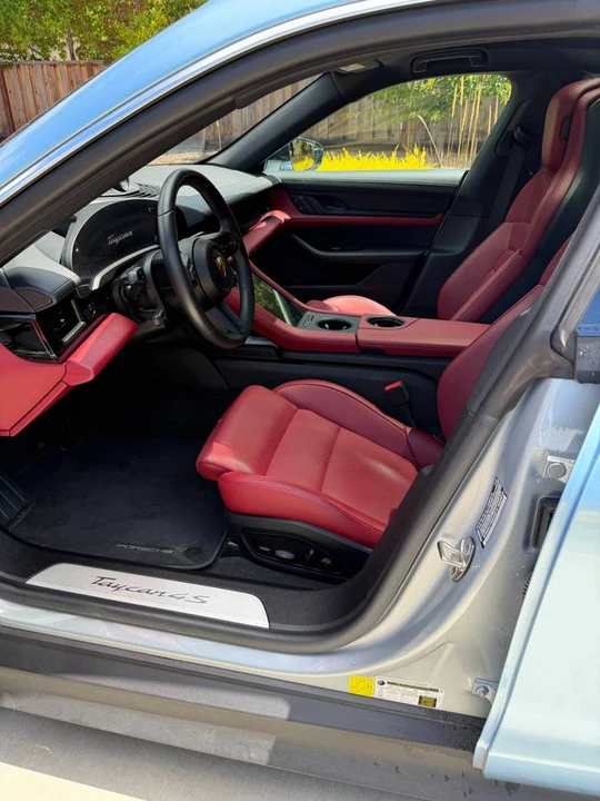2022 Porsche Taycan 4S - Image 5 of 18