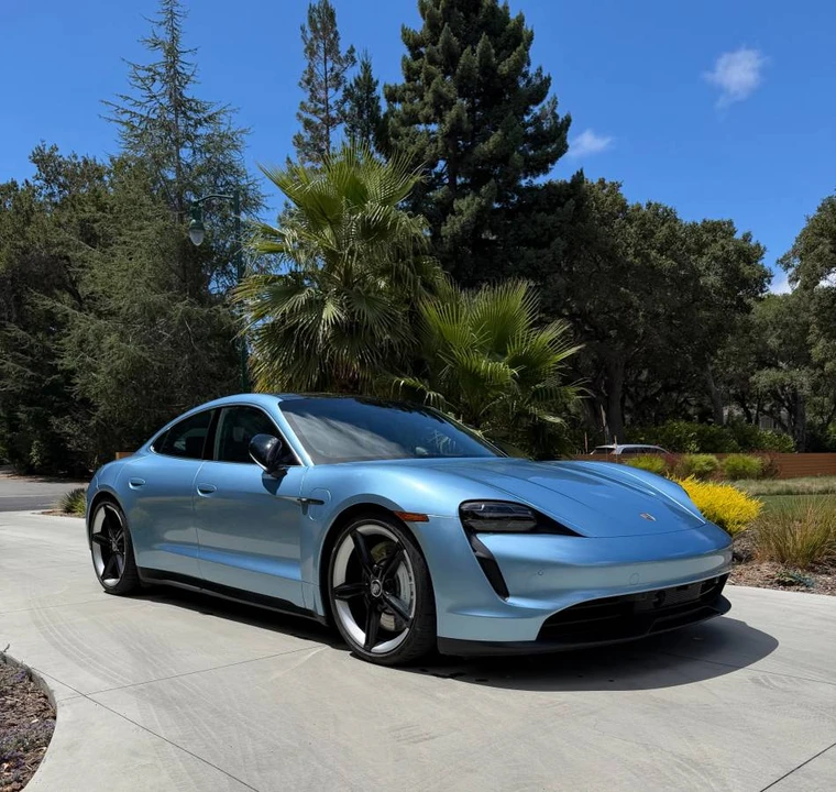 2022 Porsche Taycan 4S - Image 4 of 18