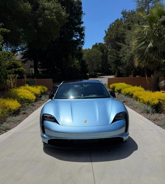 2022 Porsche Taycan 4S - Image 2 of 18