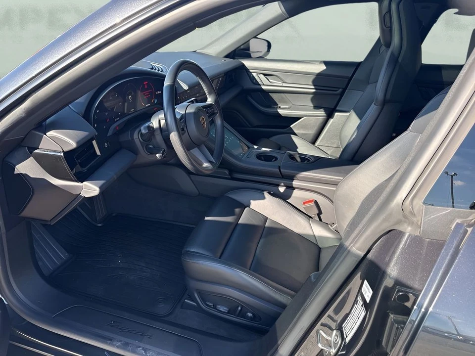 2022 Porsche Taycan - Image 9 of 12
