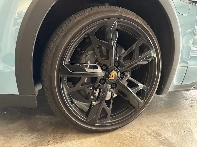 2022 Porsche Taycan 4 - Image 8 of 9