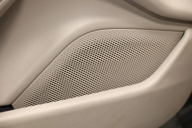 2022 Porsche Taycan 4 - Image 12 of 12