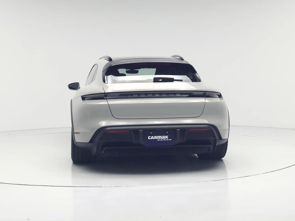 2022 Porsche Taycan Cross Turismo - Image 7 of 25