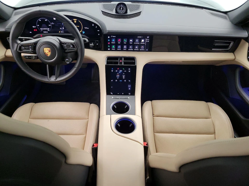 2022 Porsche Taycan 4S - Image 10 of 26
