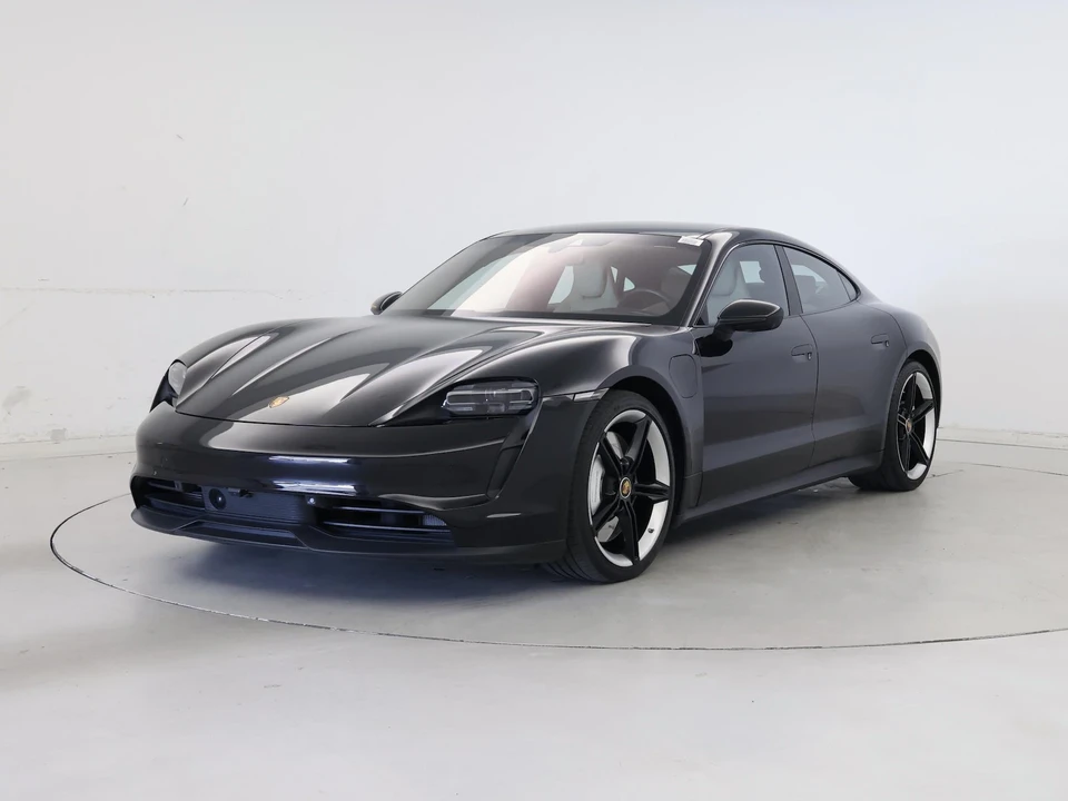 2022 Porsche Taycan 4S - Image 5 of 26