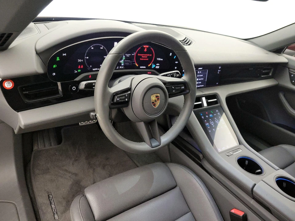 2022 Porsche Taycan - Image 10 of 27