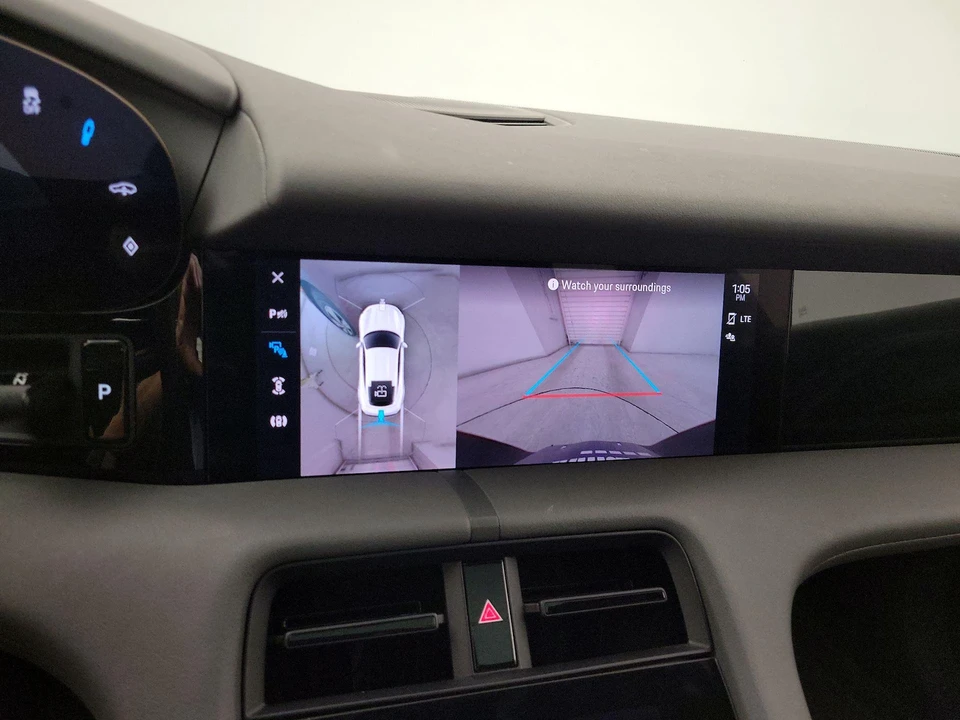 2022 Porsche Taycan - Image 16 of 27