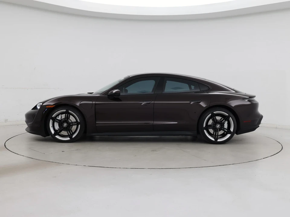 2022 Porsche Taycan - Image 4 of 27