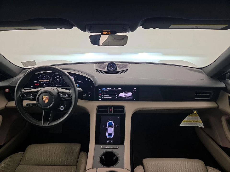 2022 Porsche Taycan - Image 10 of 27