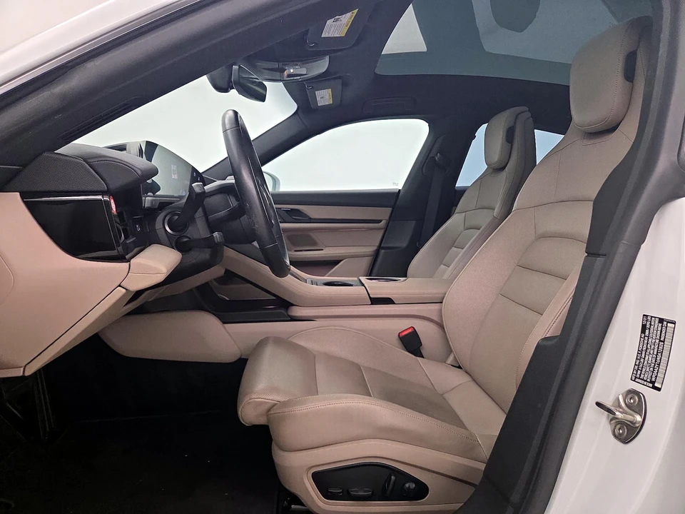 2022 Porsche Taycan - Image 12 of 27