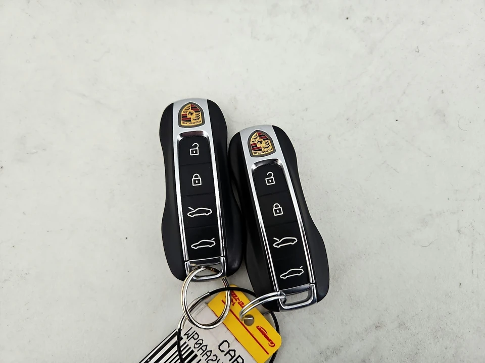 2022 Porsche Taycan - Image 22 of 25