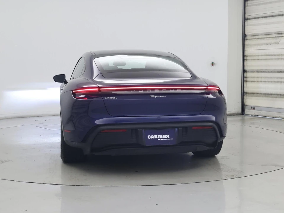 2022 Porsche Taycan - Image 7 of 25