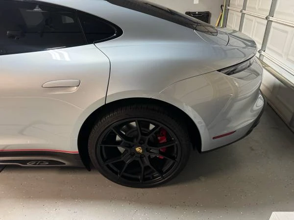2022 Porsche Taycan GTS - Image 4 of 20