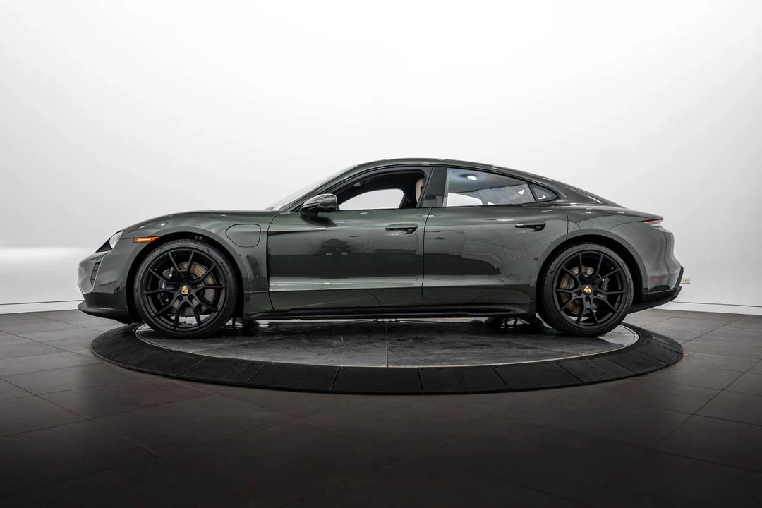 2022 Porsche Taycan GTS - Image 2 of 5