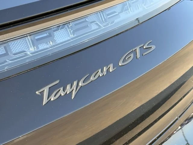 2022 Porsche Taycan GTS - Image 12 of 20