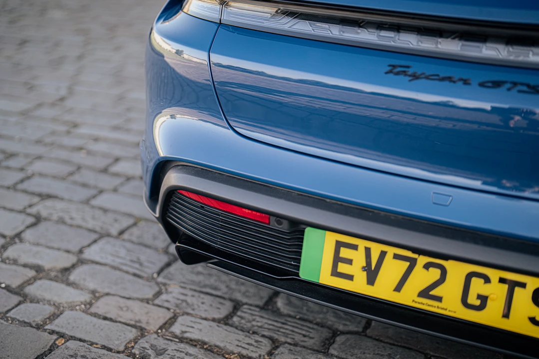 2022 Porsche Taycan GTS - Image 26 of 31
