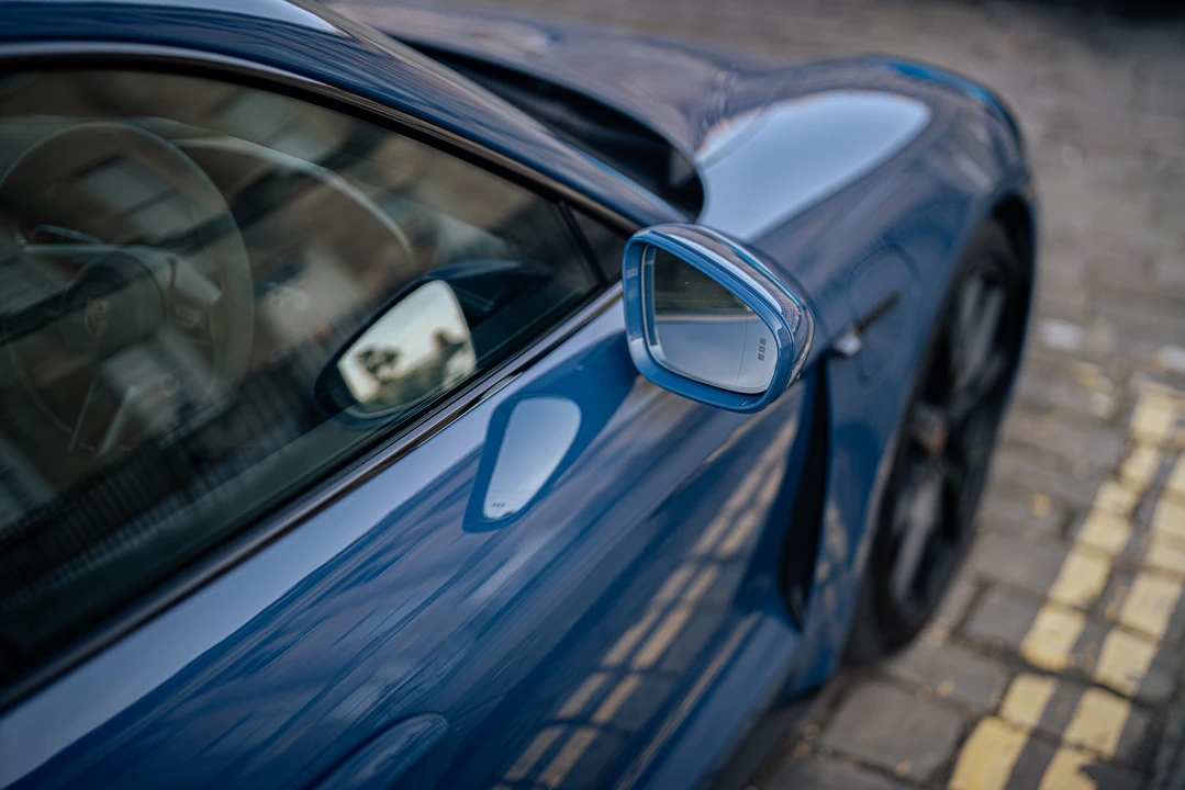 2022 Porsche Taycan GTS - Image 29 of 31