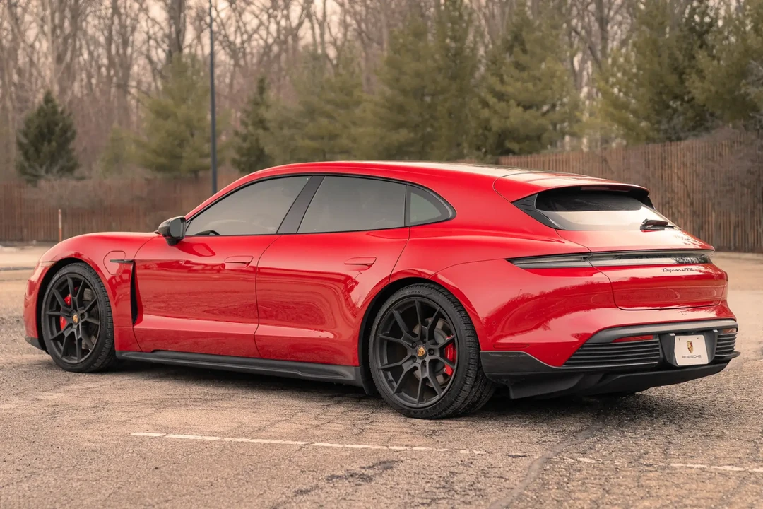 2022 Porsche Taycan Cross Turismo - Image 6 of 6