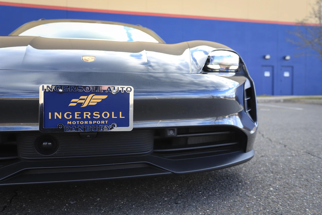 2022 Porsche Taycan GTS - Image 18 of 31