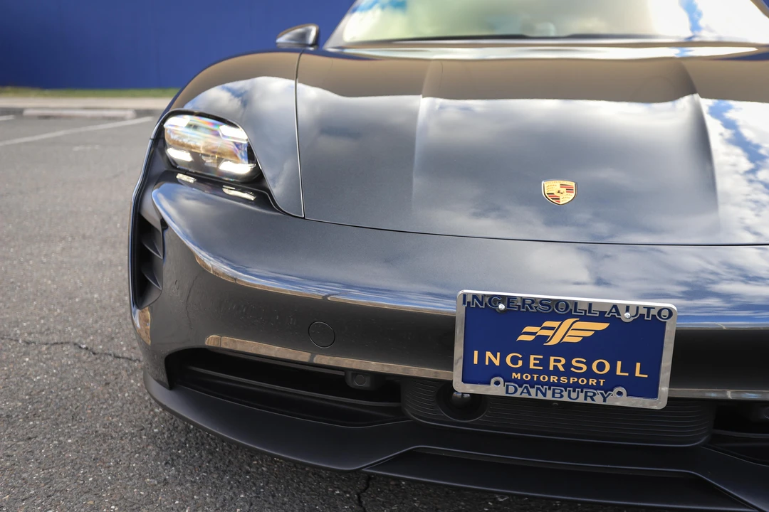 2022 Porsche Taycan GTS - Image 16 of 31