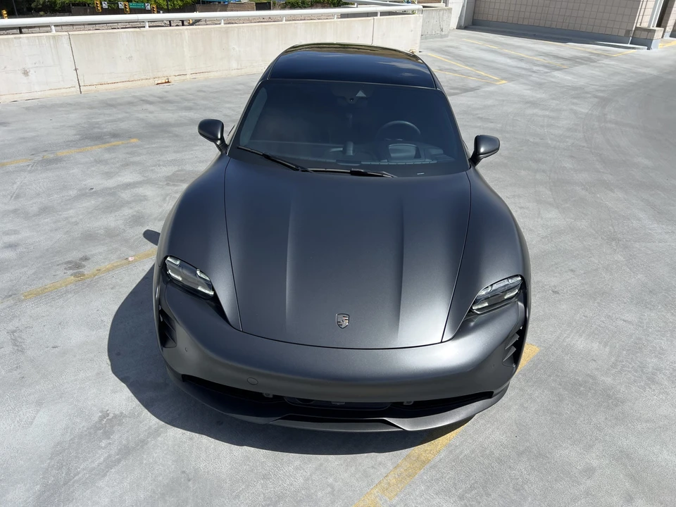 2022 Porsche Taycan Cross Turismo - Image 5 of 31