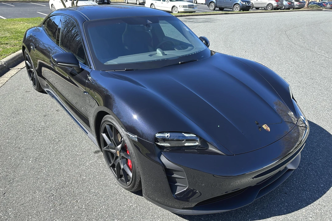 2022 Porsche Taycan GTS - Image 2 of 15