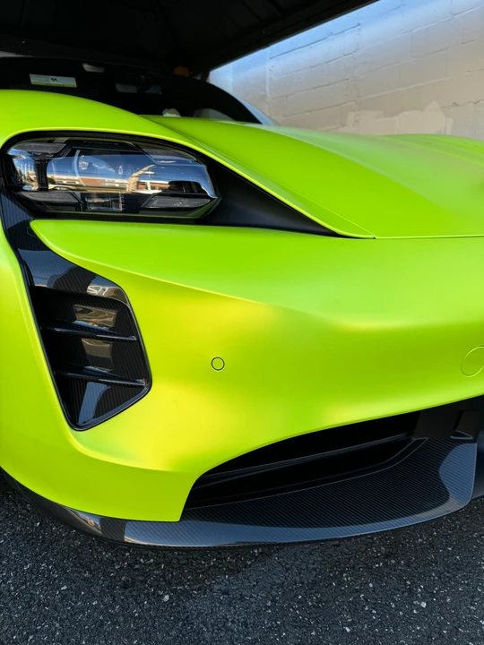 2022 Porsche Taycan GTS - Image 12 of 31