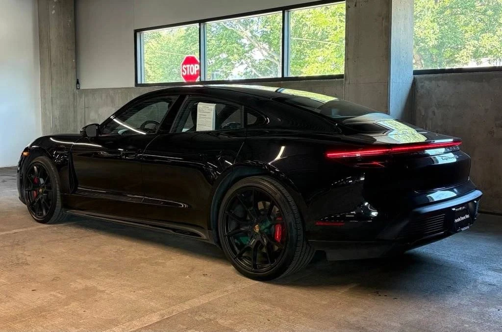 2022 Porsche Taycan GTS - Image 3 of 5