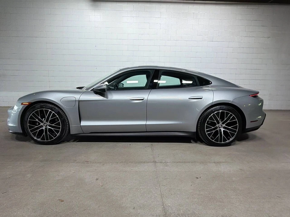 2022 Porsche Taycan - Image 2 of 5