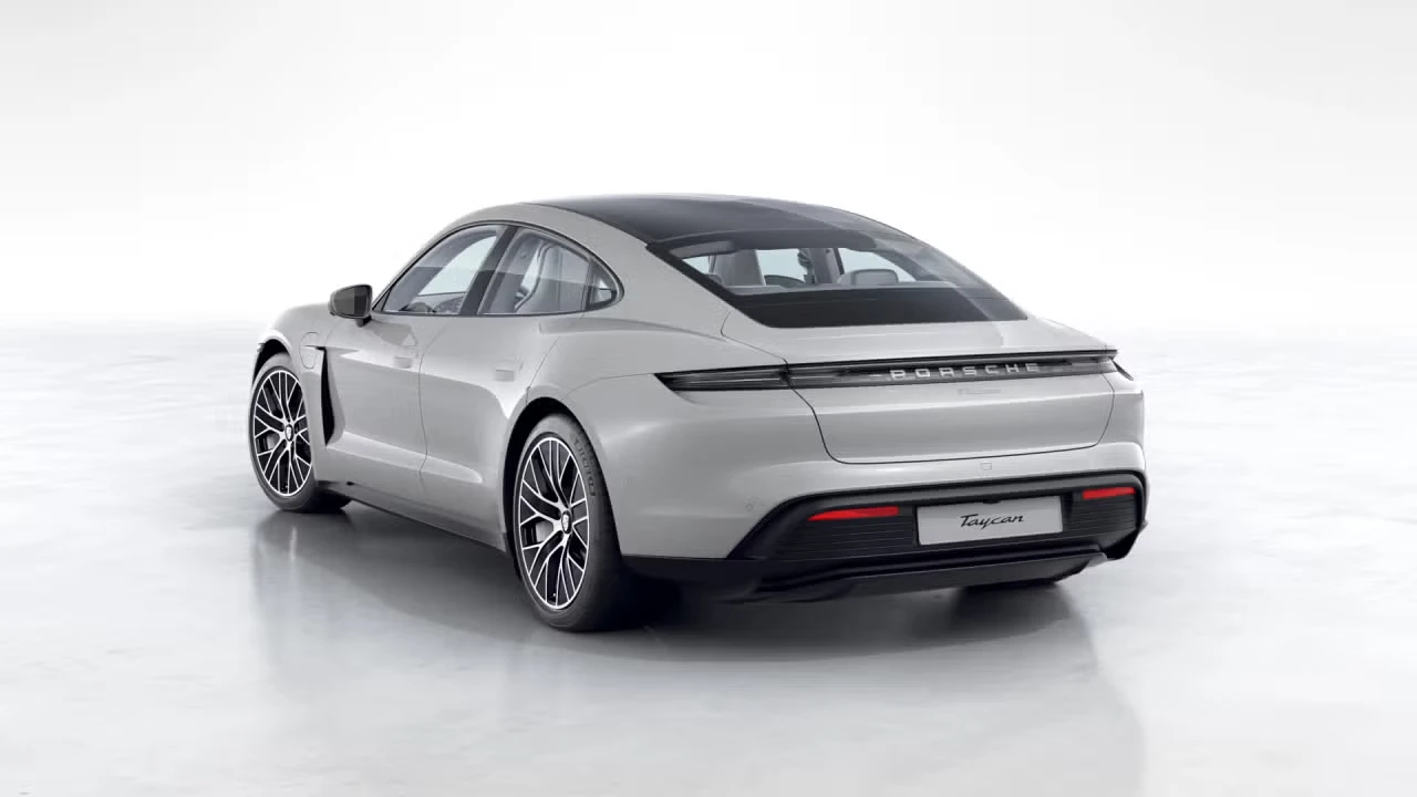 2022 Porsche Taycan - Image 20 of 30