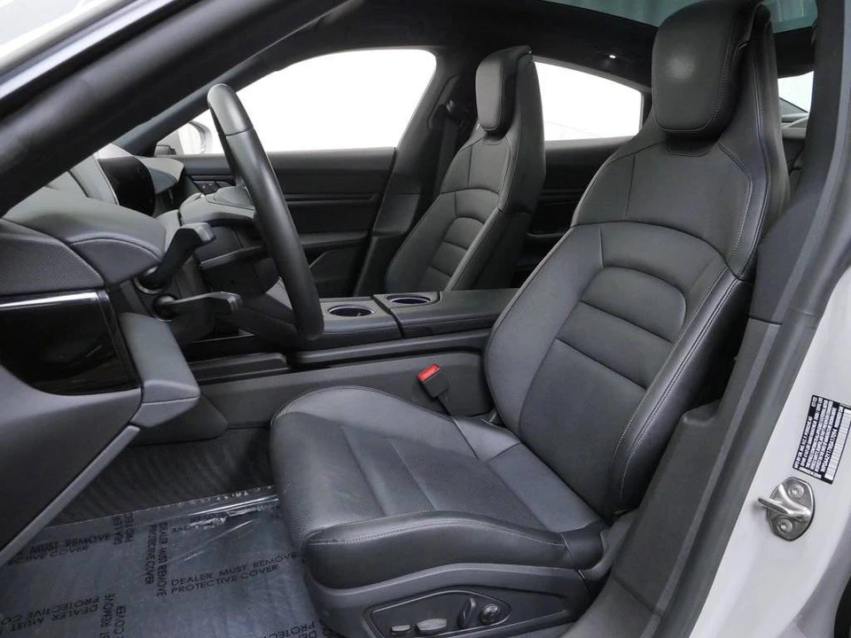 2022 Porsche Taycan - Image 5 of 5