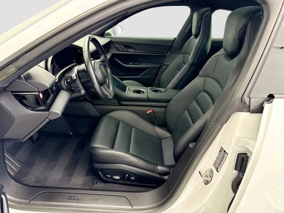 2022 Porsche Taycan - Image 5 of 5