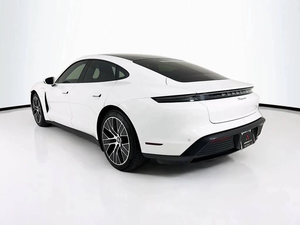 2022 Porsche Taycan - Image 3 of 5