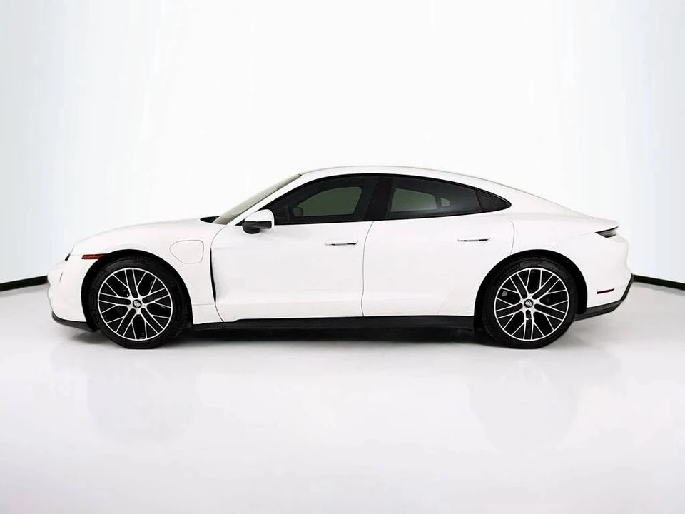 2022 Porsche Taycan - Image 2 of 5