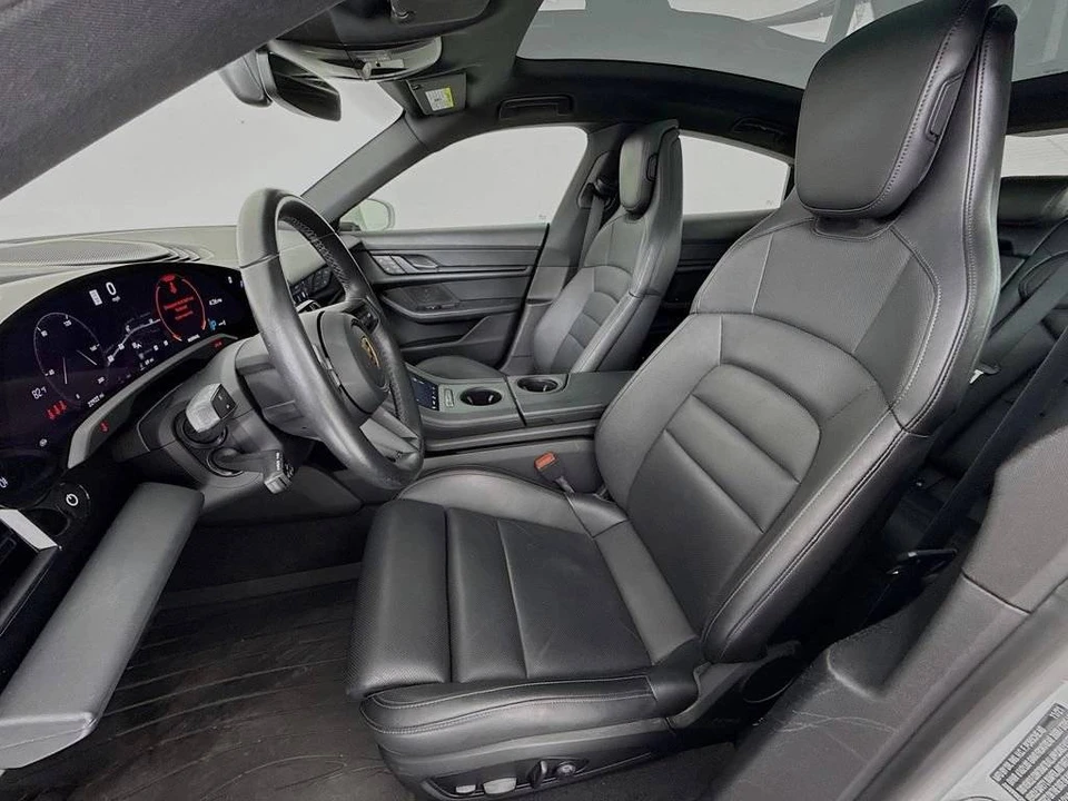 2022 Porsche Taycan - Image 5 of 5