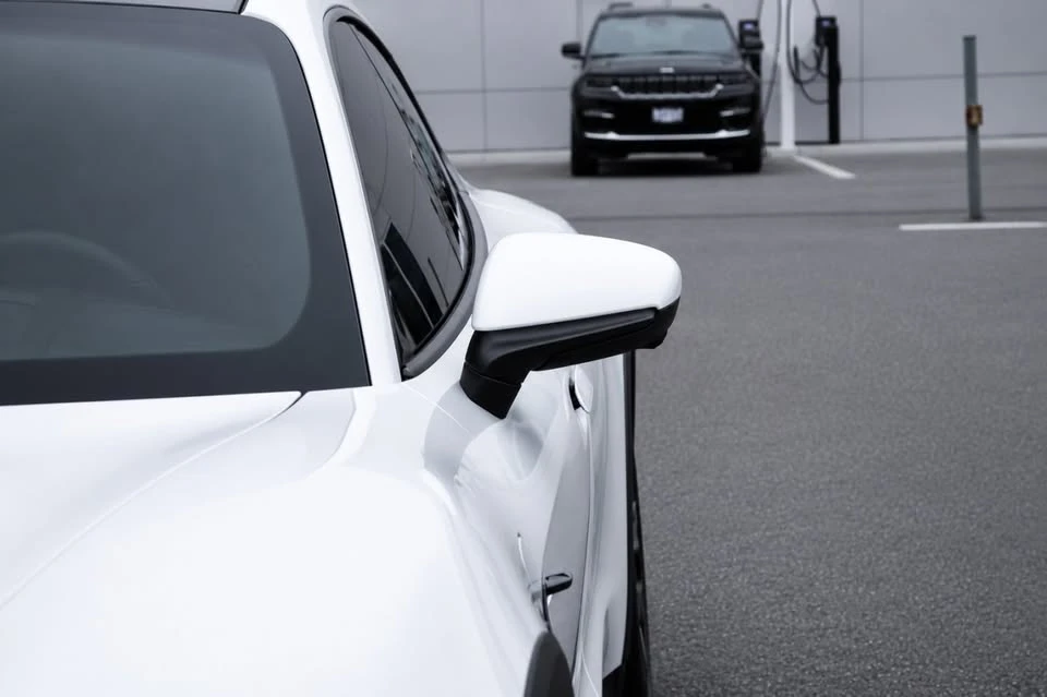 2022 Porsche Taycan - Image 8 of 10