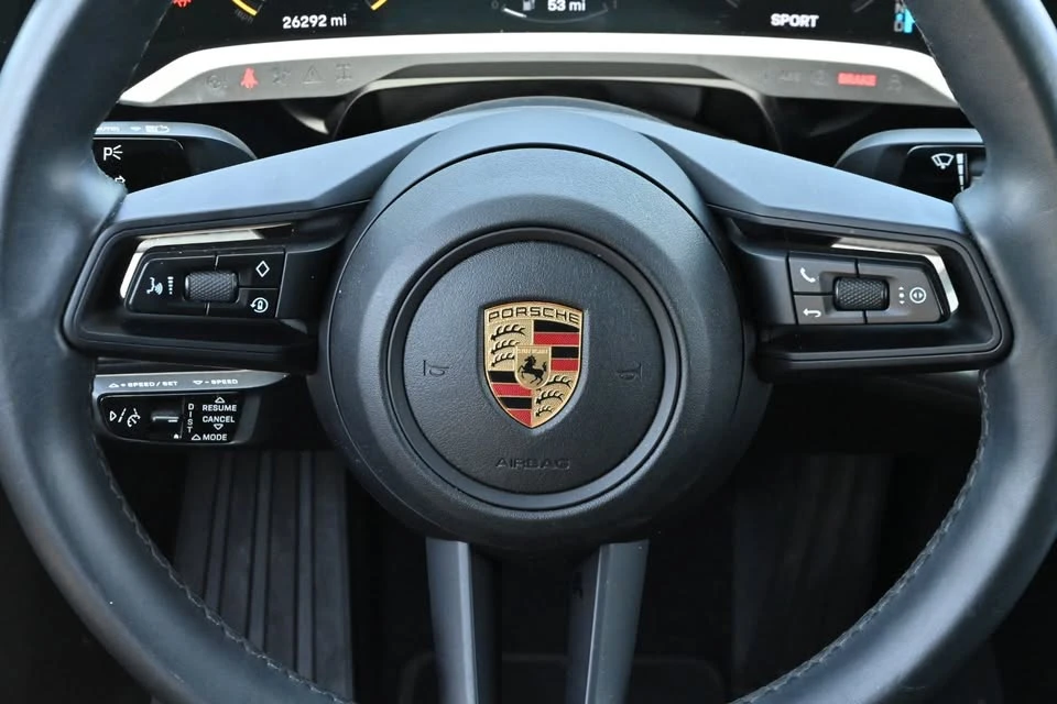 2022 Porsche Taycan - Image 17 of 18