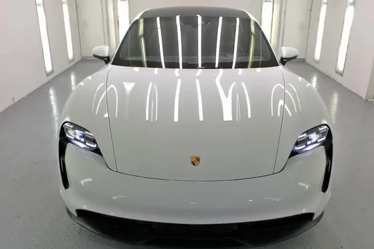 2022 Porsche Taycan