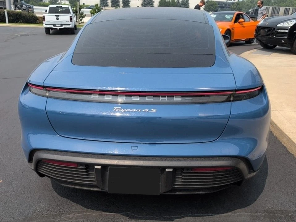 2022 Porsche Taycan - Image 3 of 17